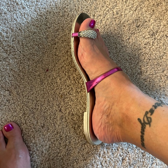 Giuseppe zanotti sandals with Swarovski crystal on the toe European size 40 - Picture 3 of 5